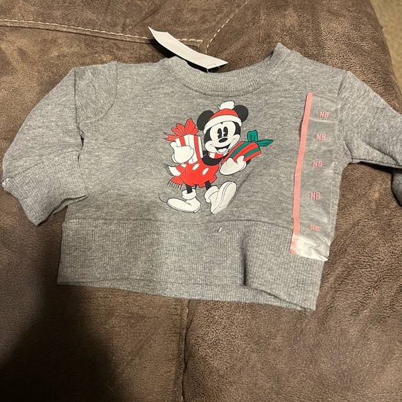 Disney Other - cute newborn sweatshirt